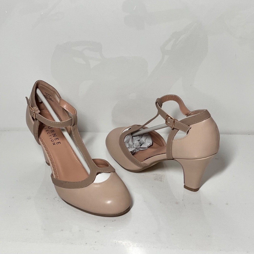 Journee Olina Mary Jane Heels - Picture 3 of 6